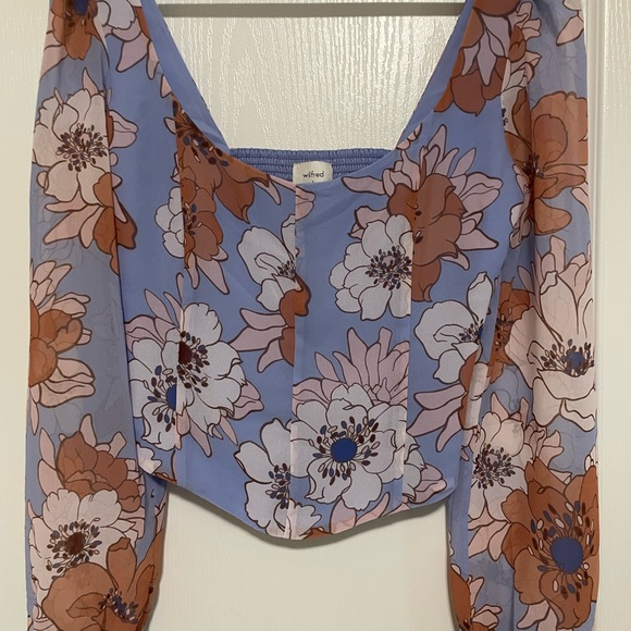 NWOT Aritzia - Wilfred Grace Top - Picture 2 of 4